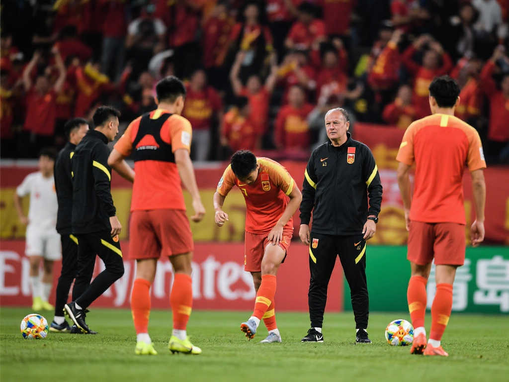 国足世预赛关键战:全力冲刺18强赛席位 国足世预赛关键战:全力冲刺18强赛席位